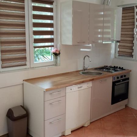 Apartmani Nikola Biograd Na Moru Eksteriør billede