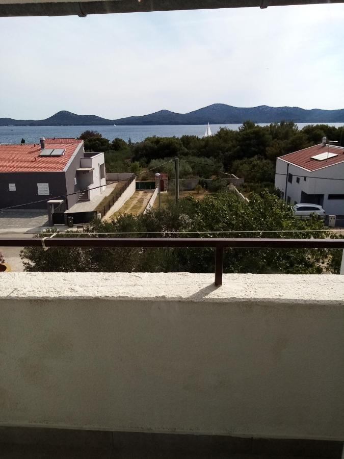 Apartmani Nikola Biograd Na Moru Eksteriør billede