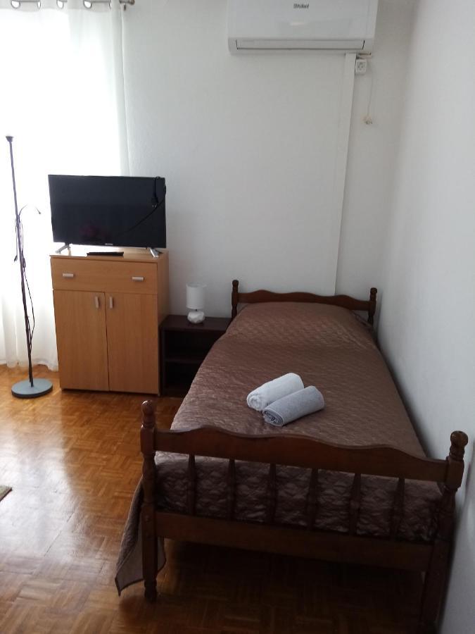 Apartmani Nikola Biograd Na Moru Eksteriør billede