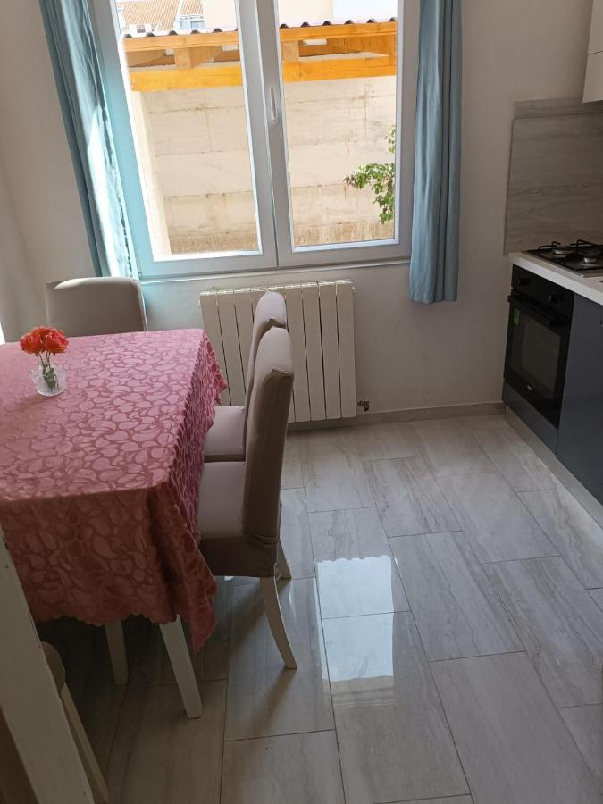 Apartmani Nikola Biograd Na Moru Eksteriør billede